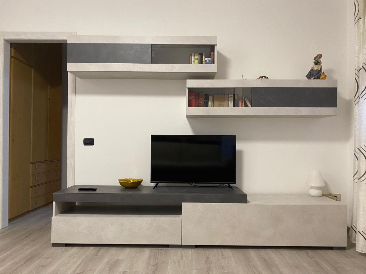 Rho Fiera Apartment Eksteriør bilde